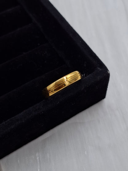Shop Dan Wedding Band for Men at ElsaLagos in Nigeria