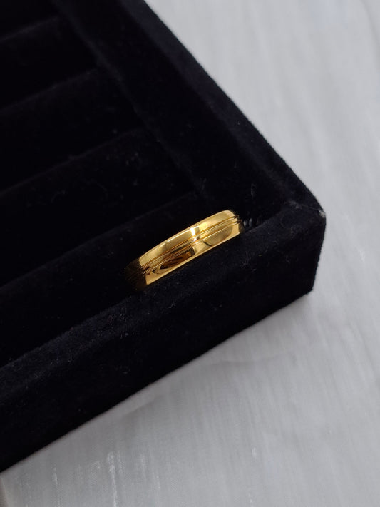Shop Dan Wedding Band for Men at ElsaLagos in Nigeria