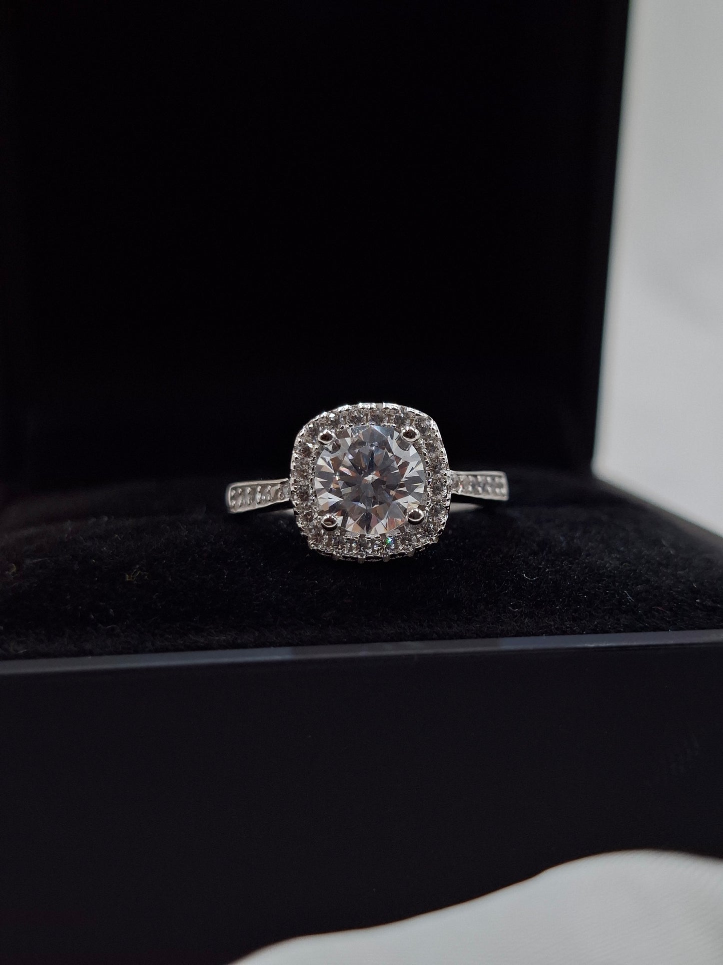 Shop Eden Moissanite Ring for Women at ElsaLagos in Nigeria