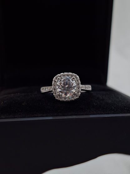 Shop Eden Moissanite Ring for Women at ElsaLagos in Nigeria