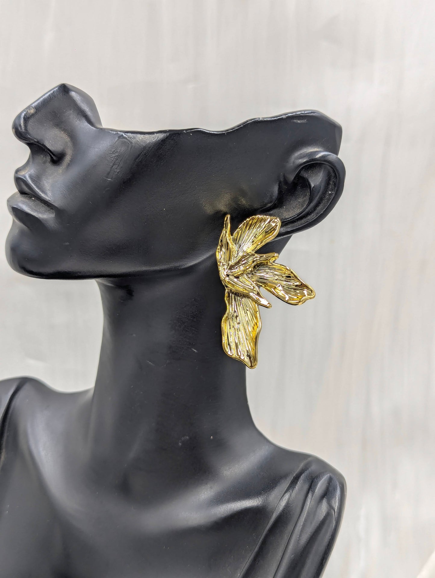 Shop Fari Earring for Women at ElsaLagos in Nigeria