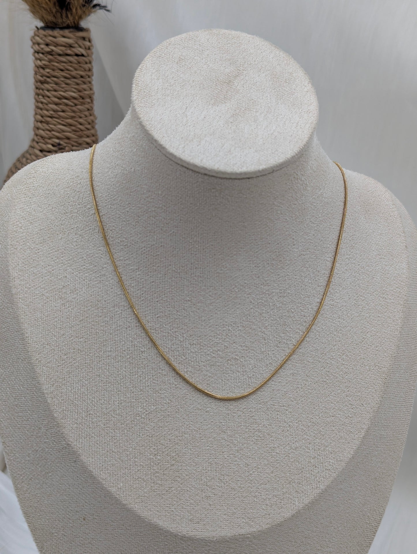 Shop Gold Everyday Chain Necklace for Men and Women at ElsaLagos in Nigeria