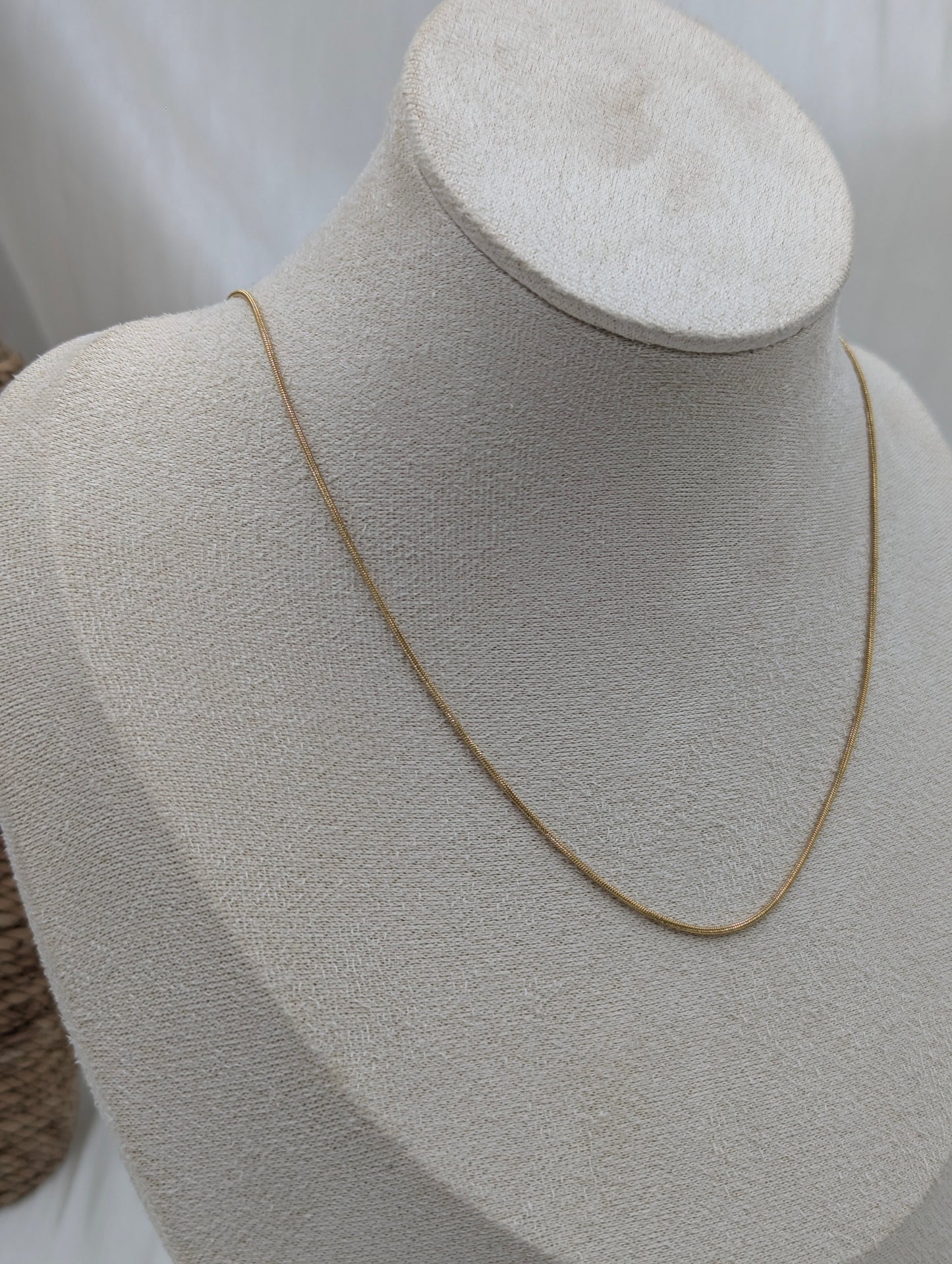 Shop Gold Everyday Chain Necklace for Men and Women at ElsaLagos in Nigeria