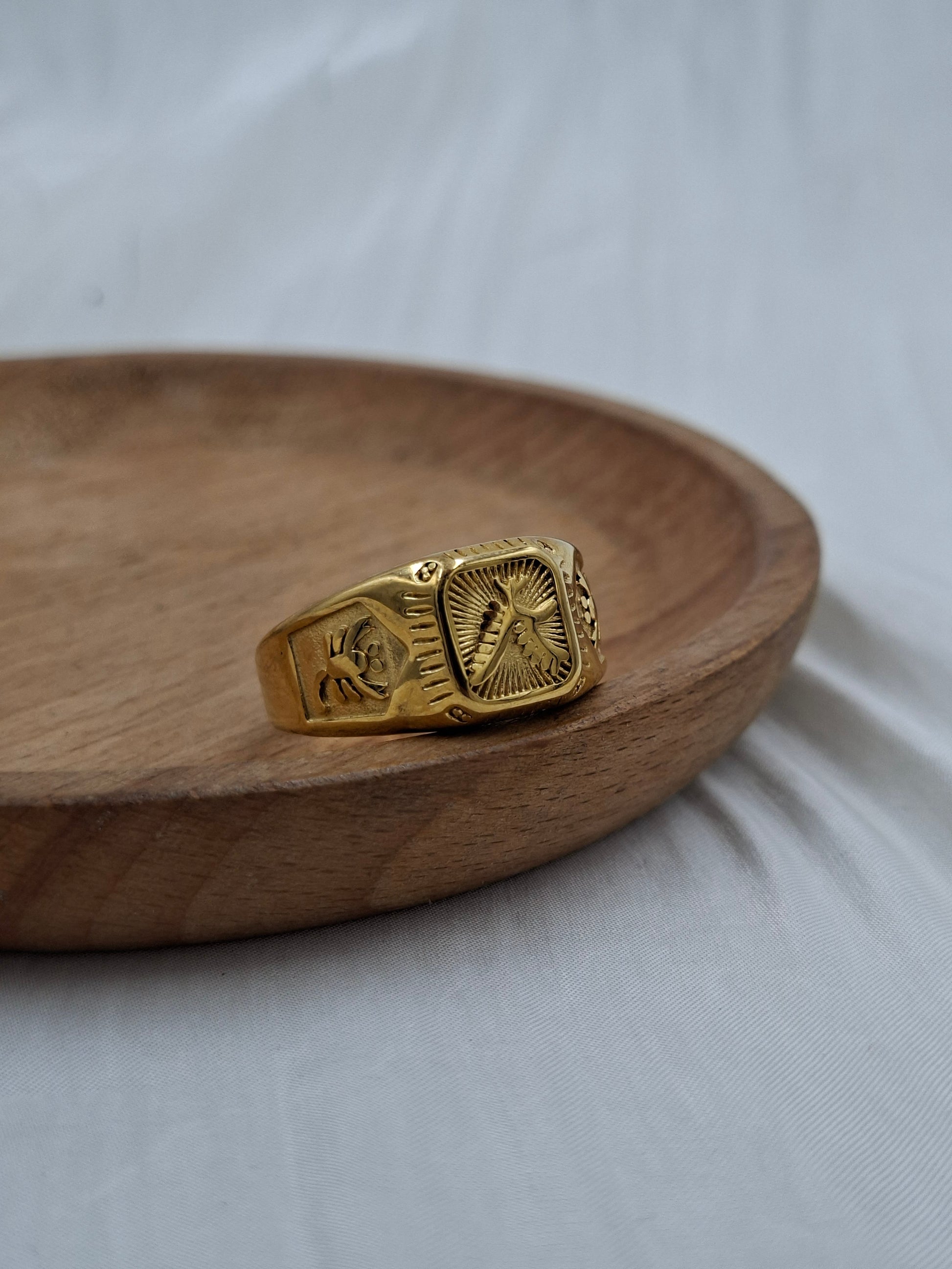 Shop Gold Masonic Ring at Elsa Lagos in Nigeria