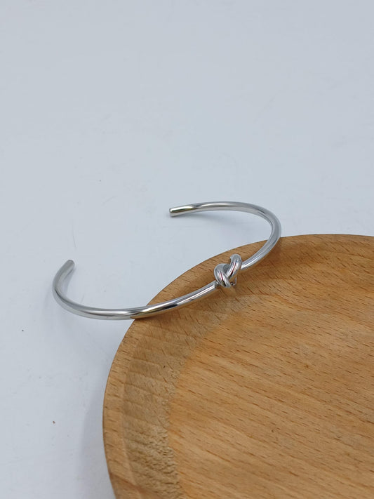 Knot Cuff bangle