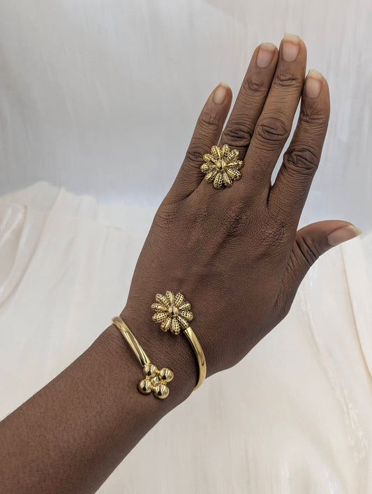 Daisy Bangle and Ring Set