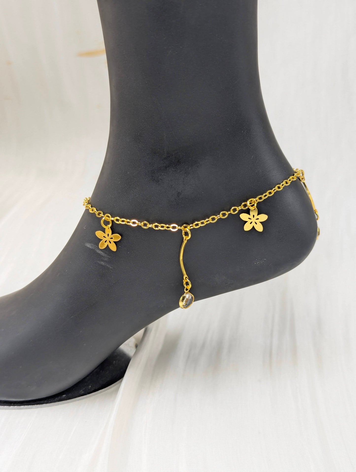 Dahlia Anklet