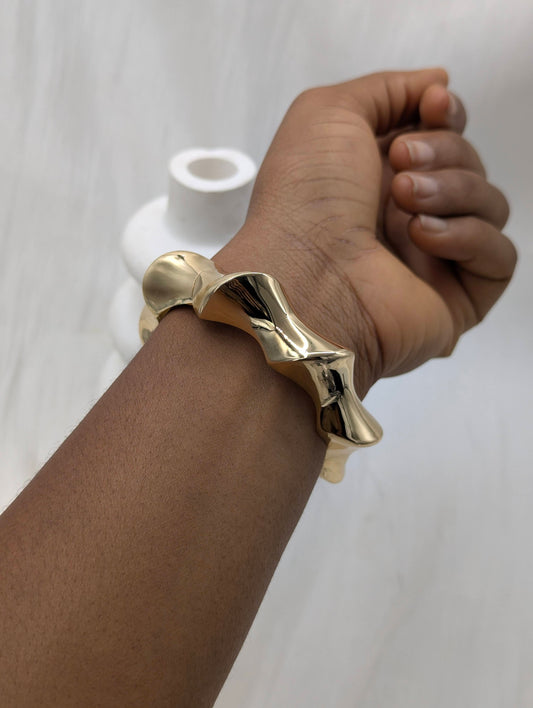 Whirl Bangle