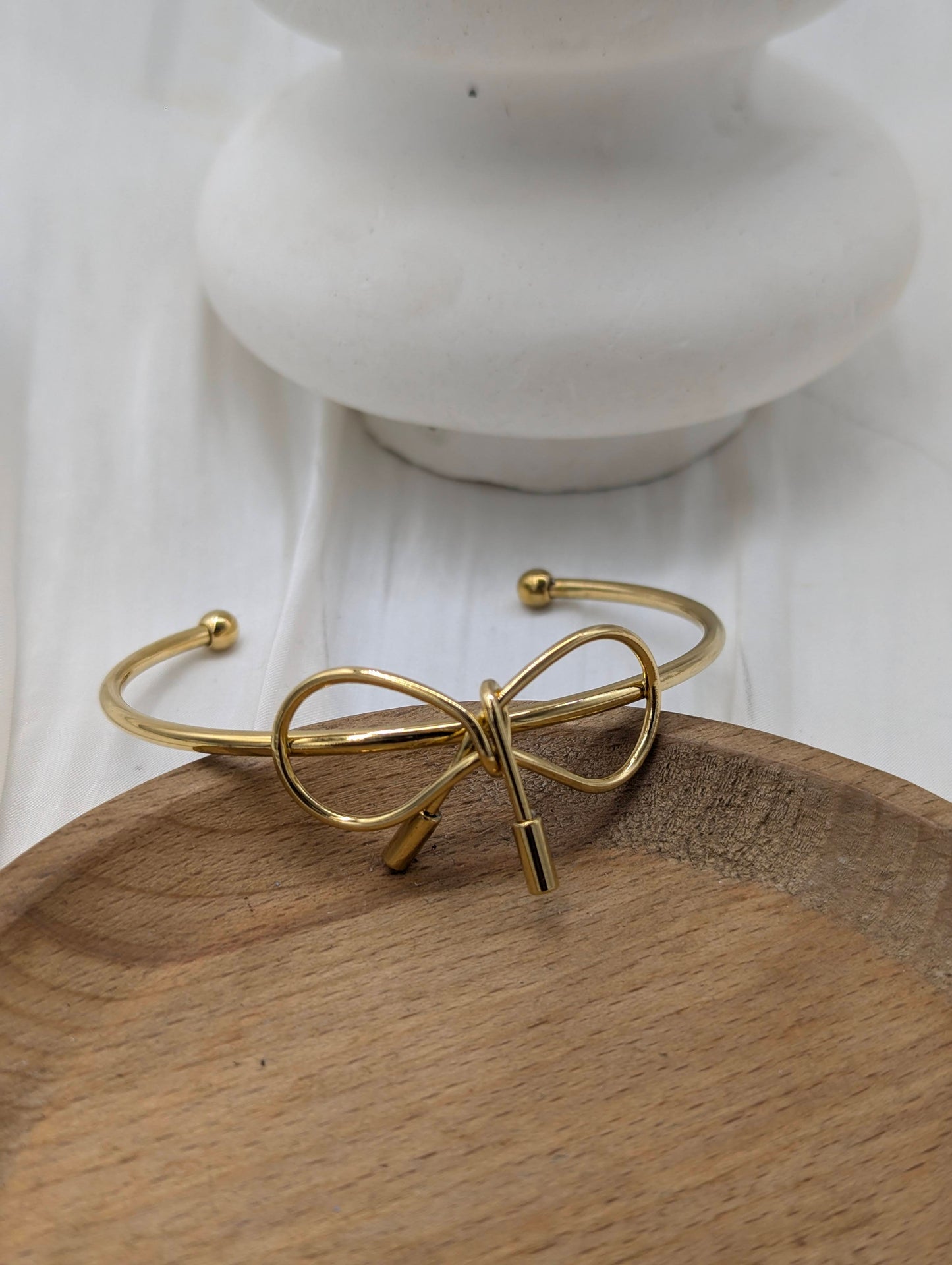 Bow Bangle