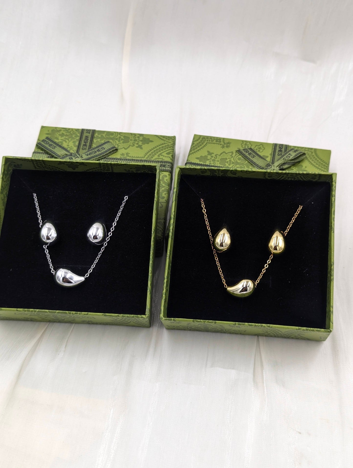 Droplet Necklace Set