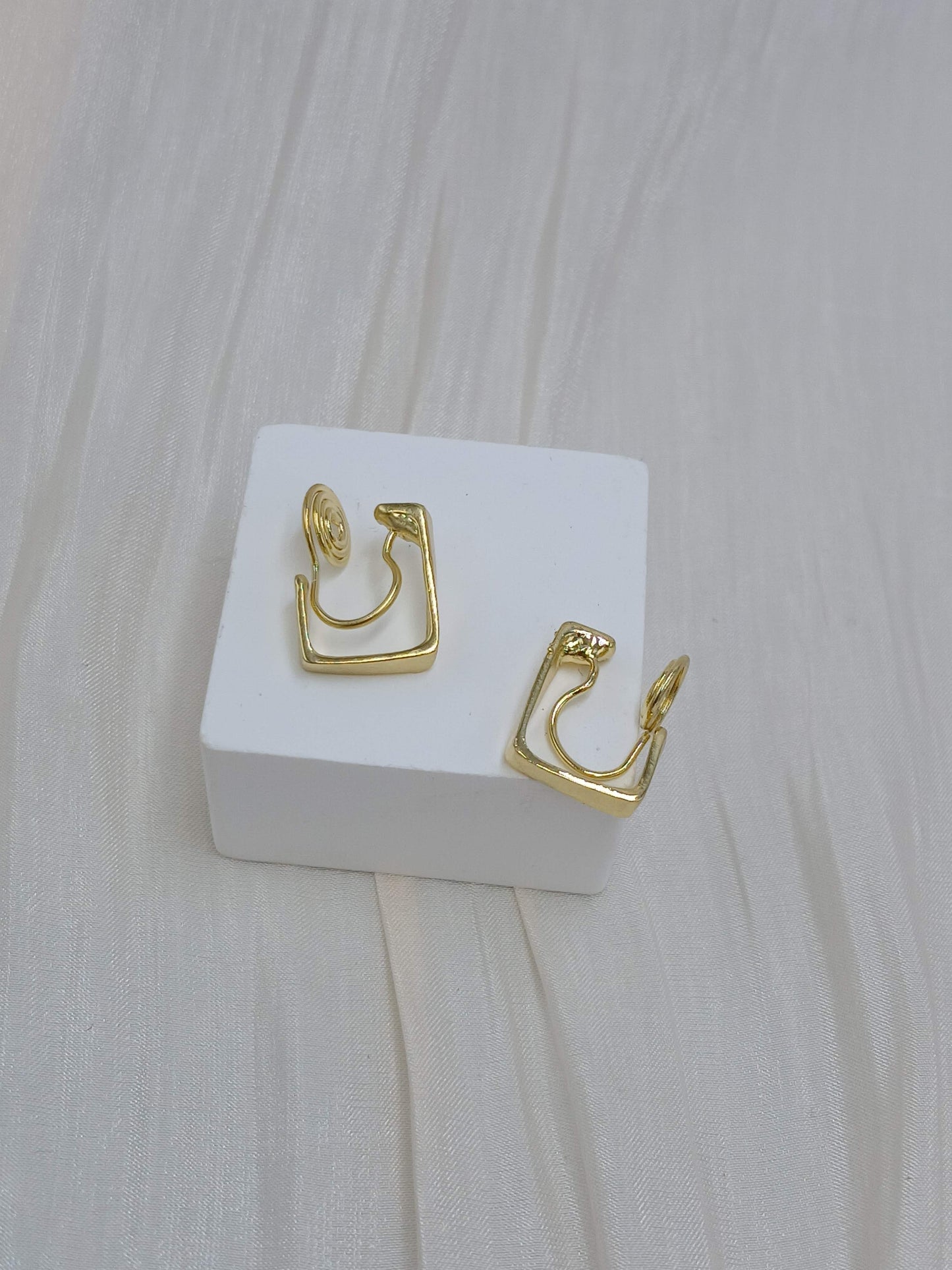 Square clip on earrings