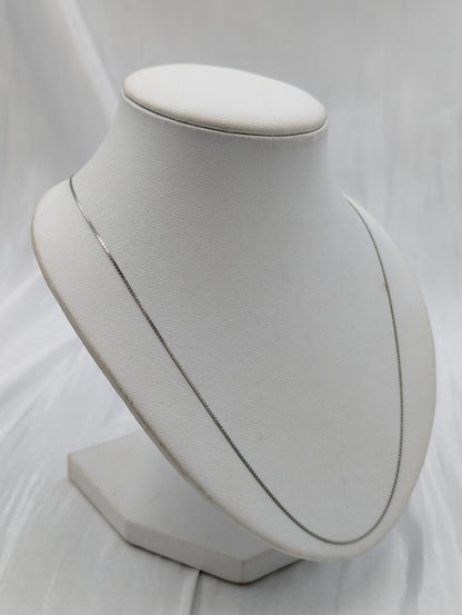 Shop Short Tiny Necklace for Men and  Women at ElsaLagos in Nigeria
