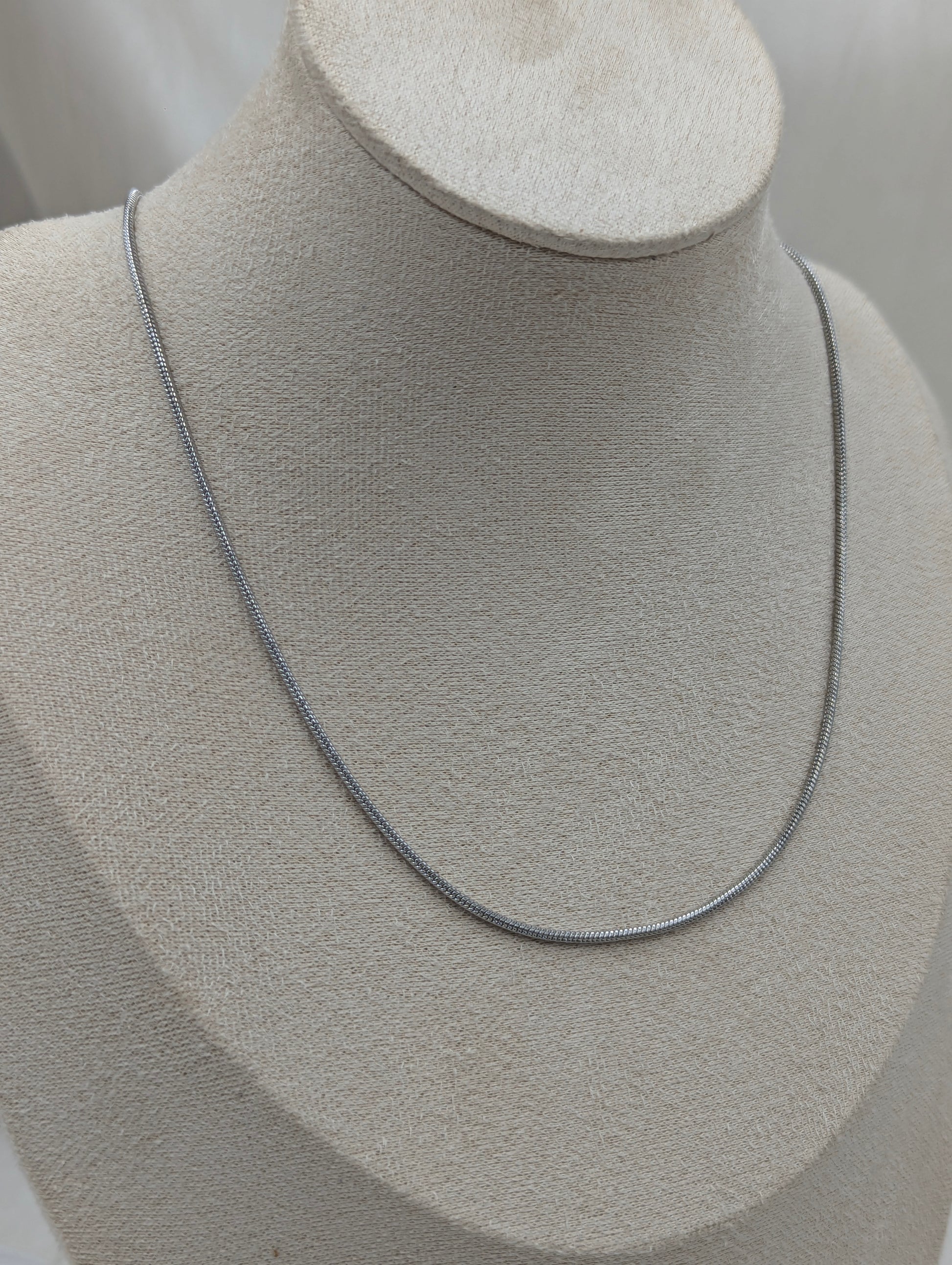 Shop Silver Everyday Chain Necklace for Men and Women at ElsaLagos in Nigeria