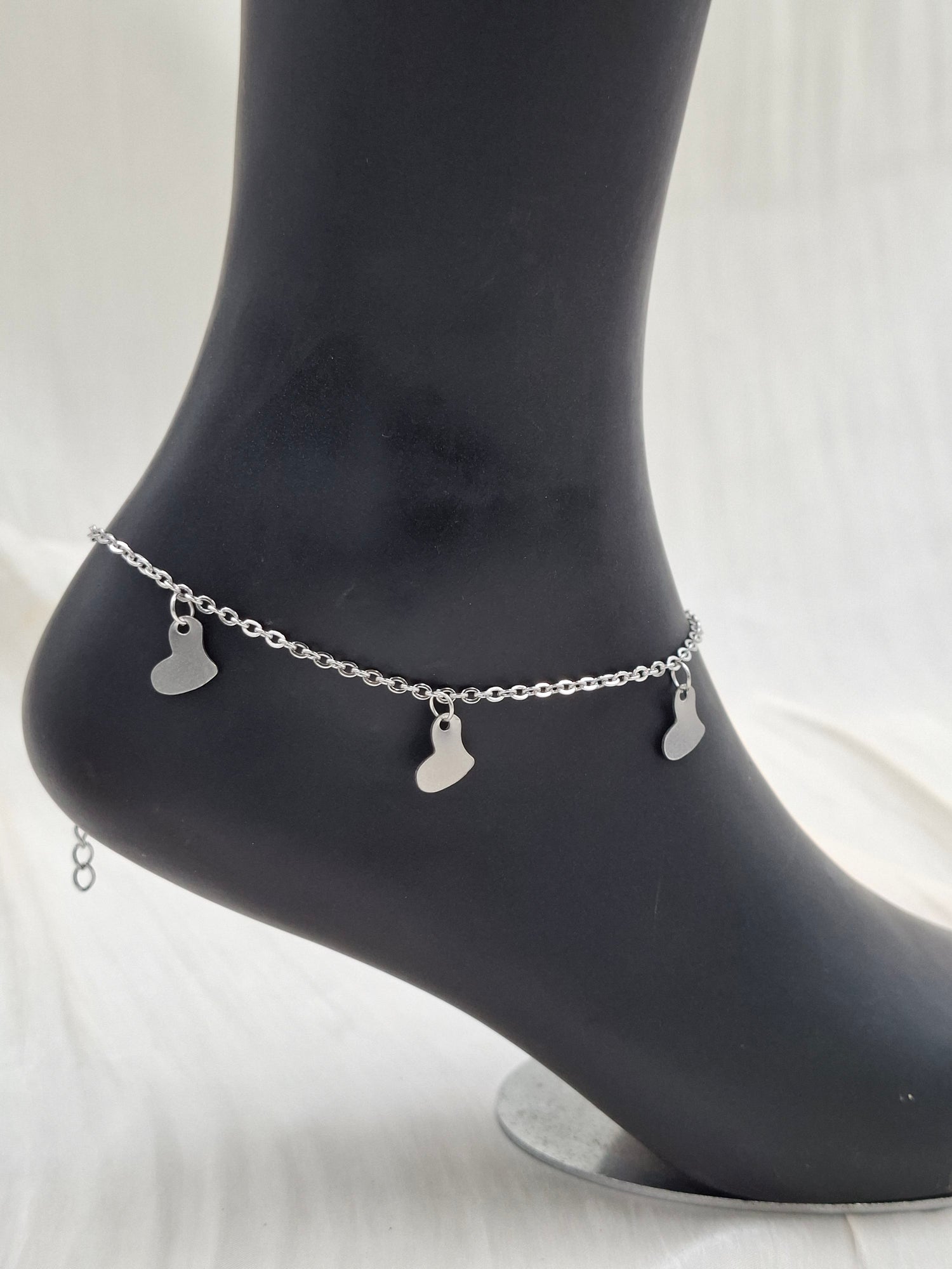 Shop Silver Heart Anklet for Women at ElsaLagos in Nigeria