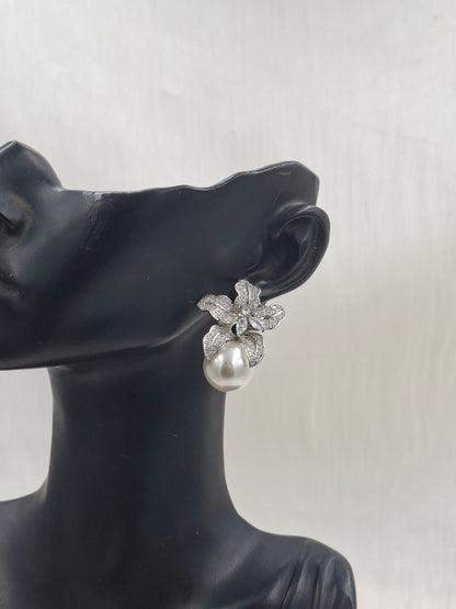 Shop Silver Pearl Earring for Women at ElsaLagos in Nigeria