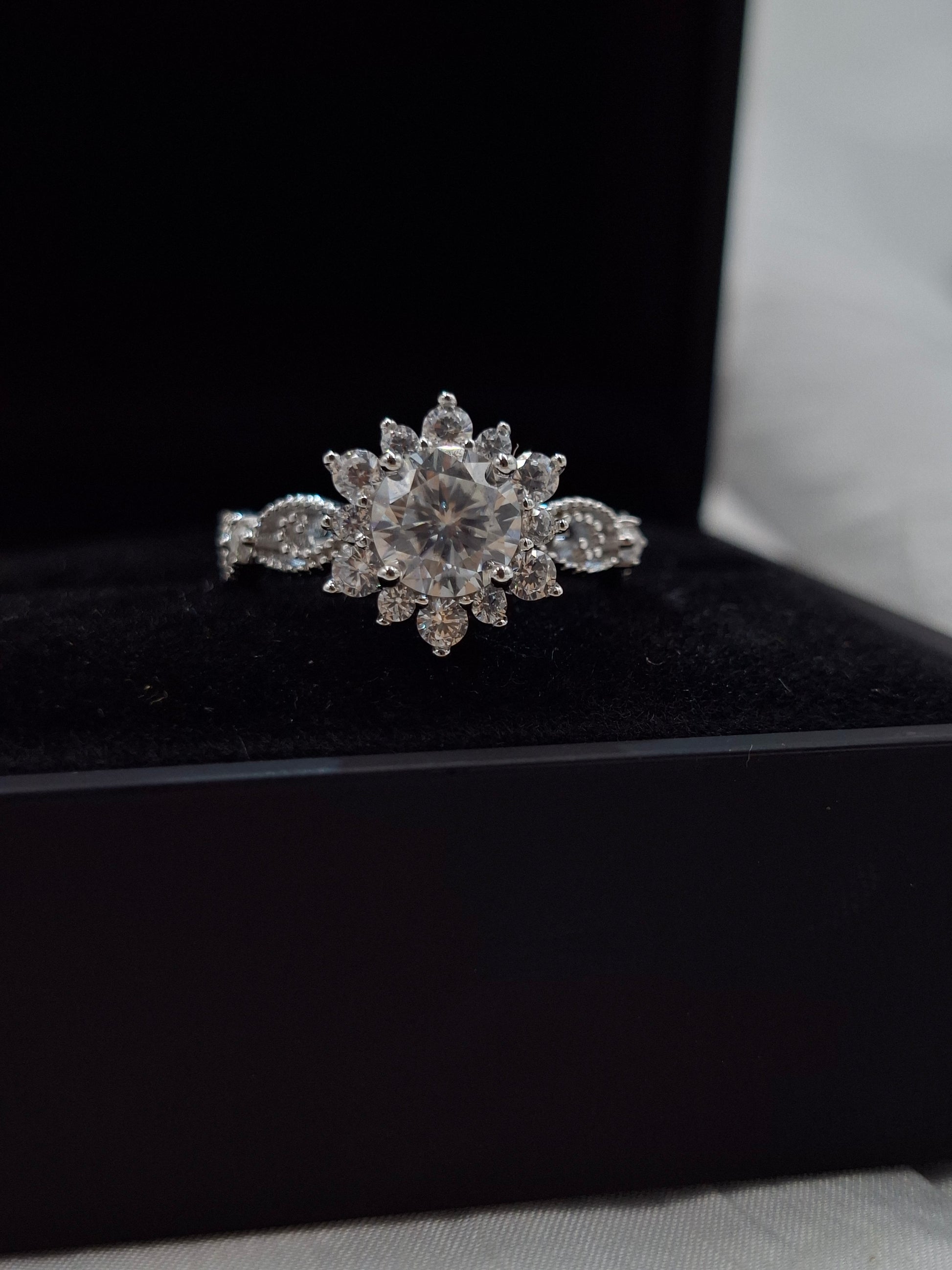 Shop Viv Moissanite Ring for Women at ElsaLagos in Nigeria