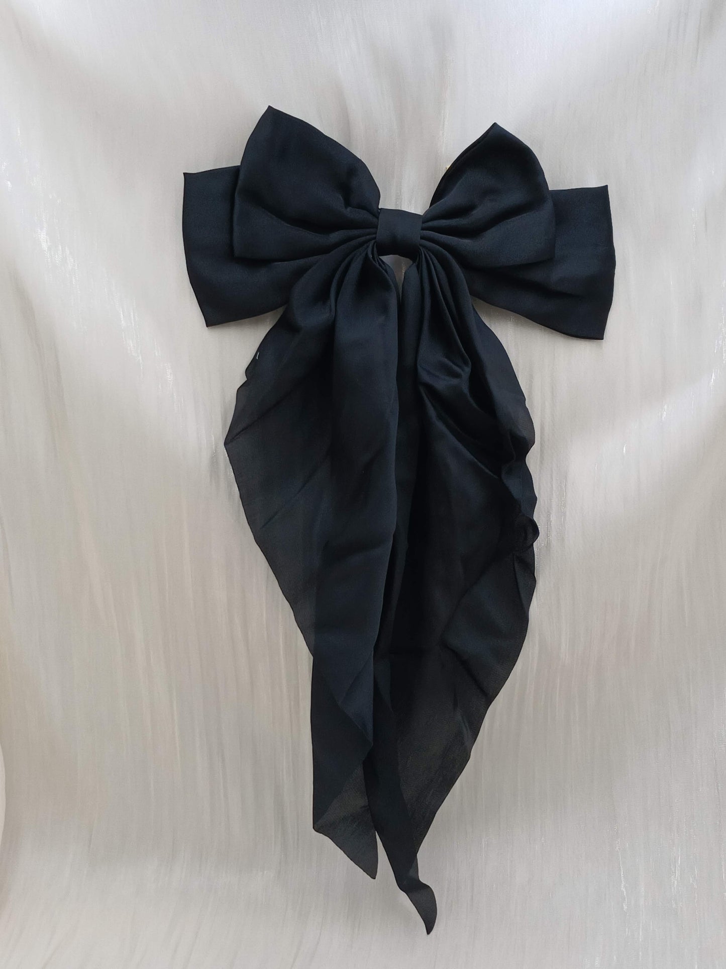 Black Hair Bow