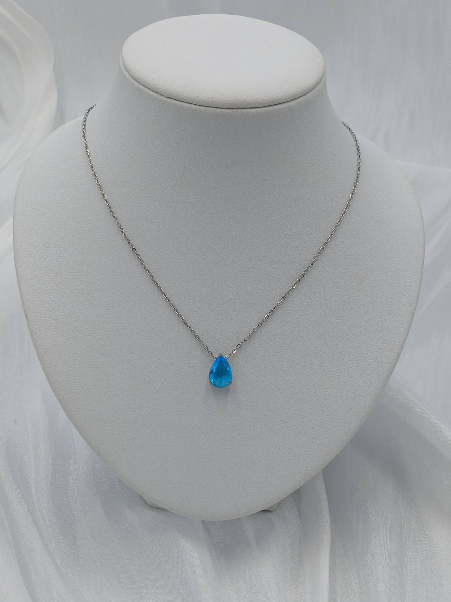 December birthstone necklace