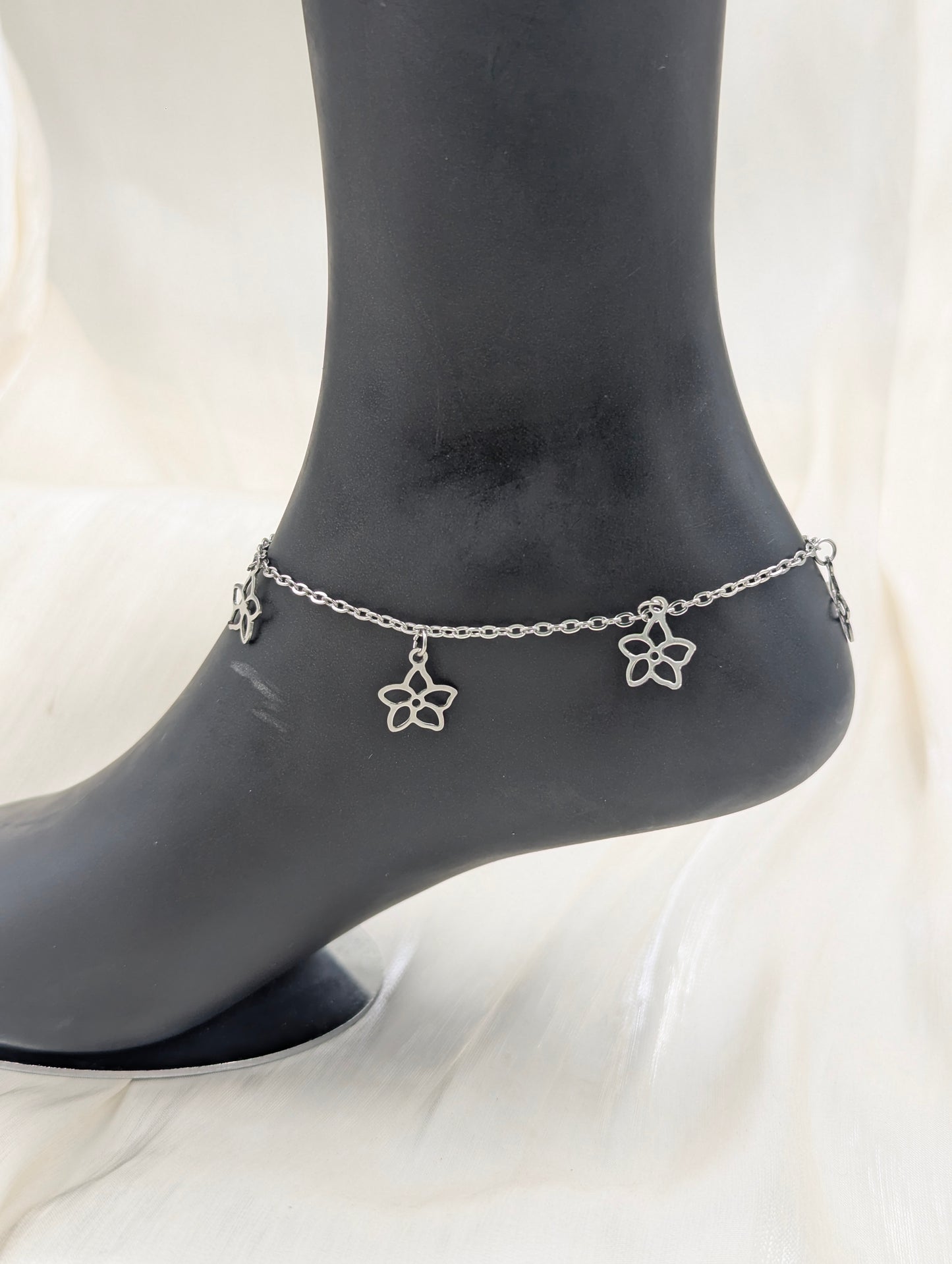 Flower Charm Anklet
