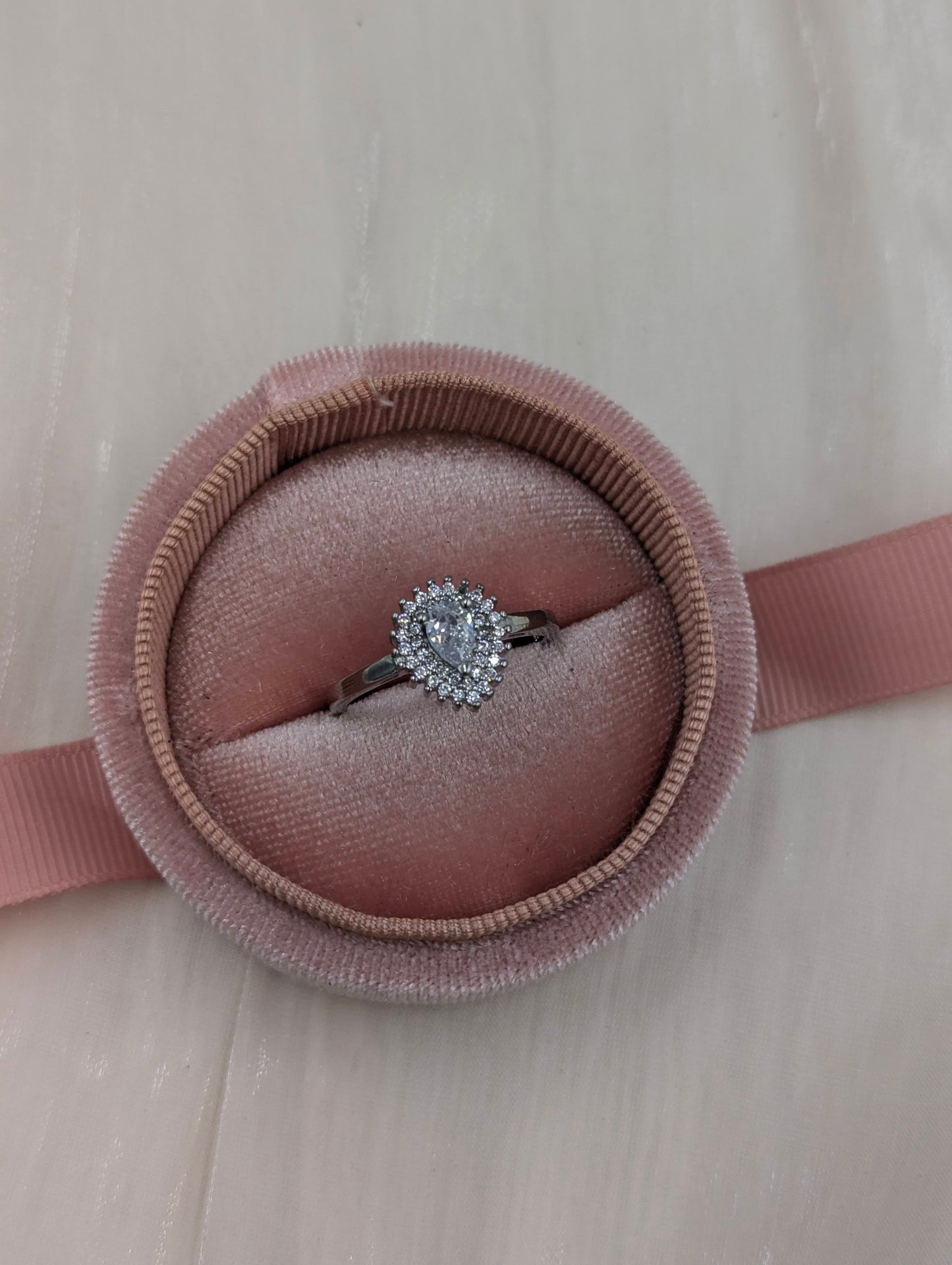 Jasmine Ring (size 9)