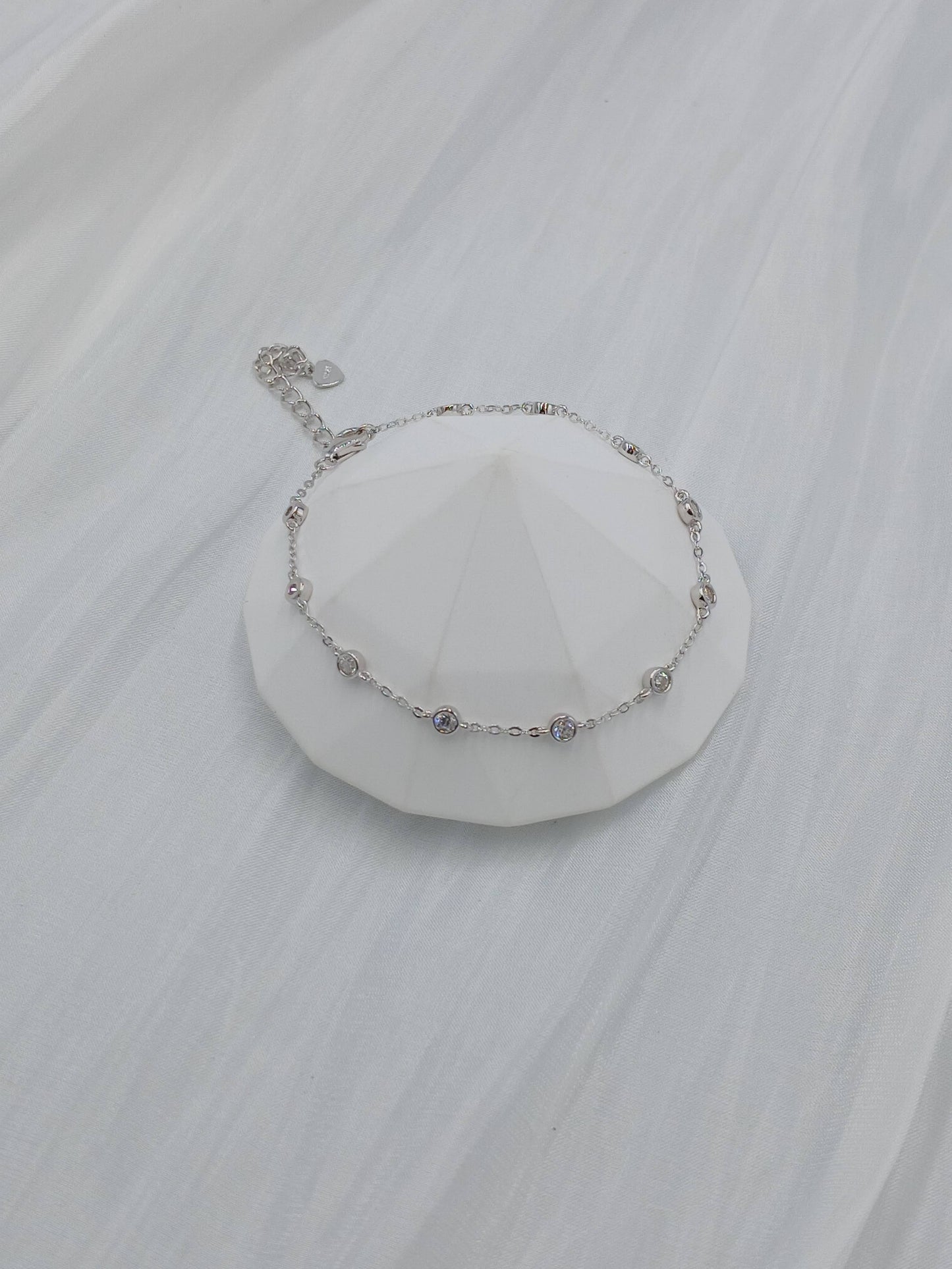 Moissanite diamond bracelet