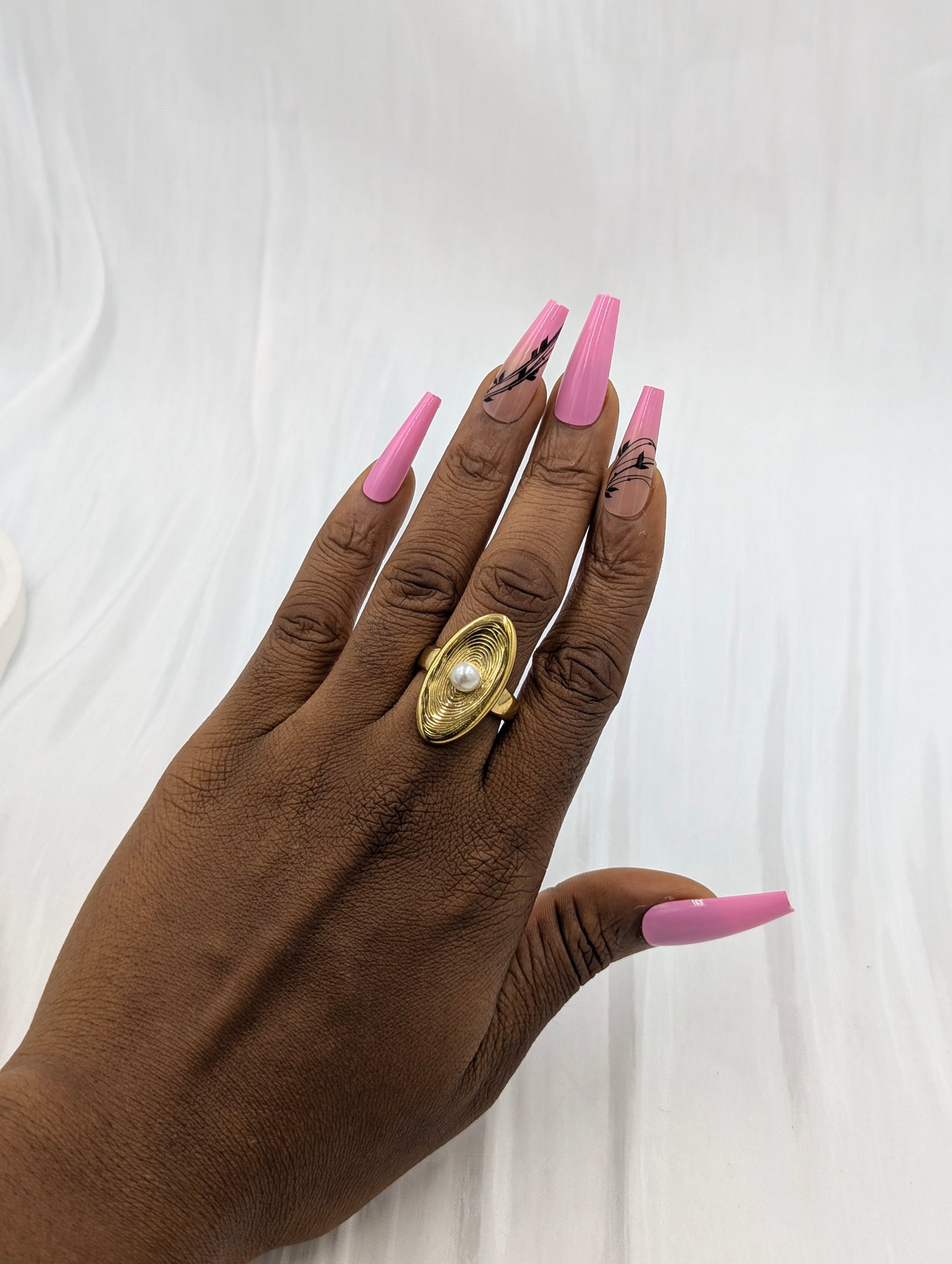 Oyster Ring (size 8)