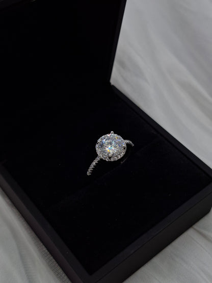 Ivy Moissanite Ring