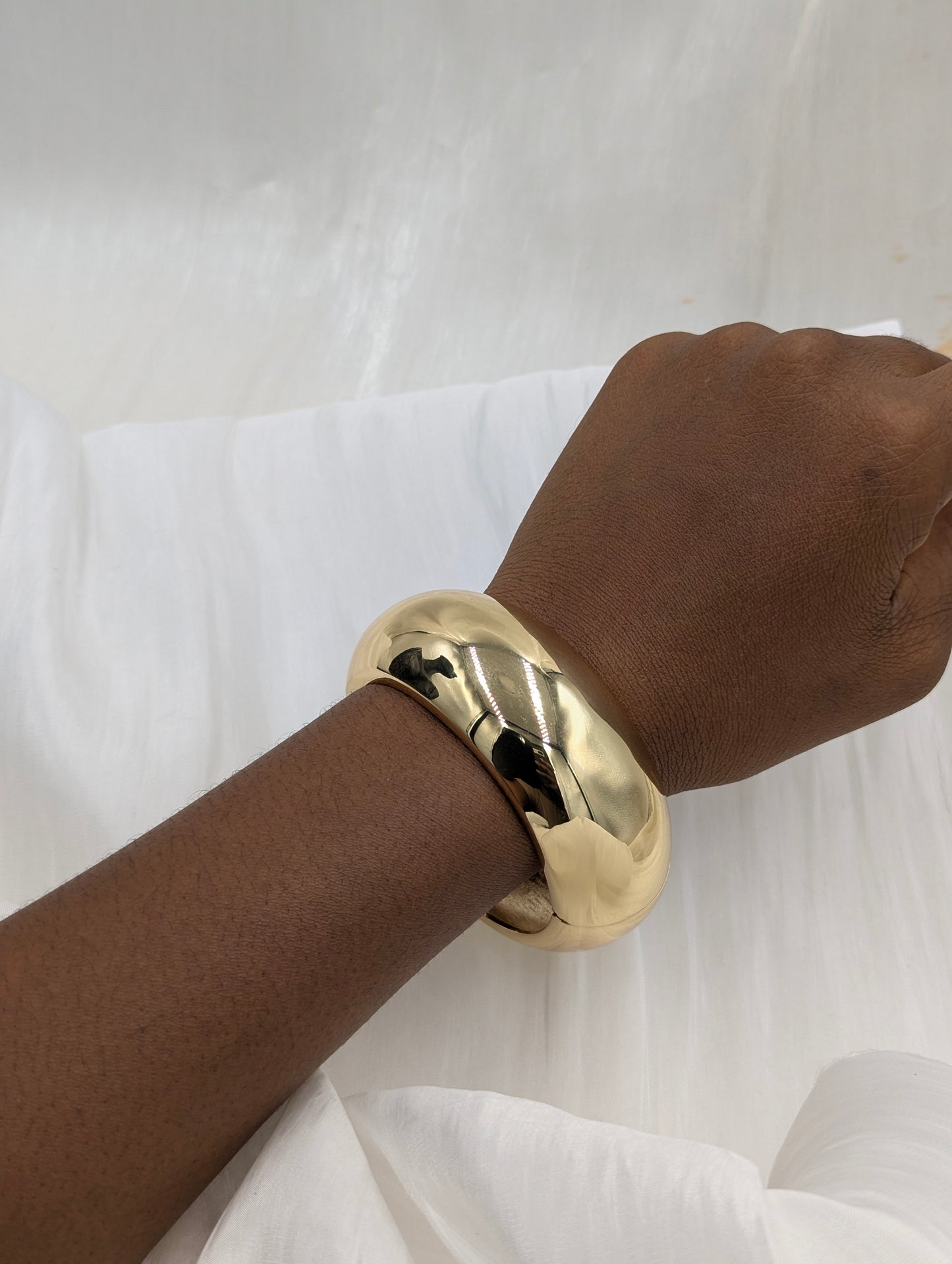 Round Chunky Bangle
