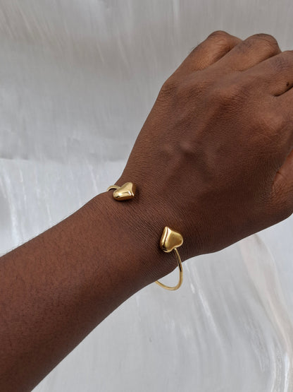 Hearts Bangle