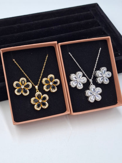 Spring Necklace Set