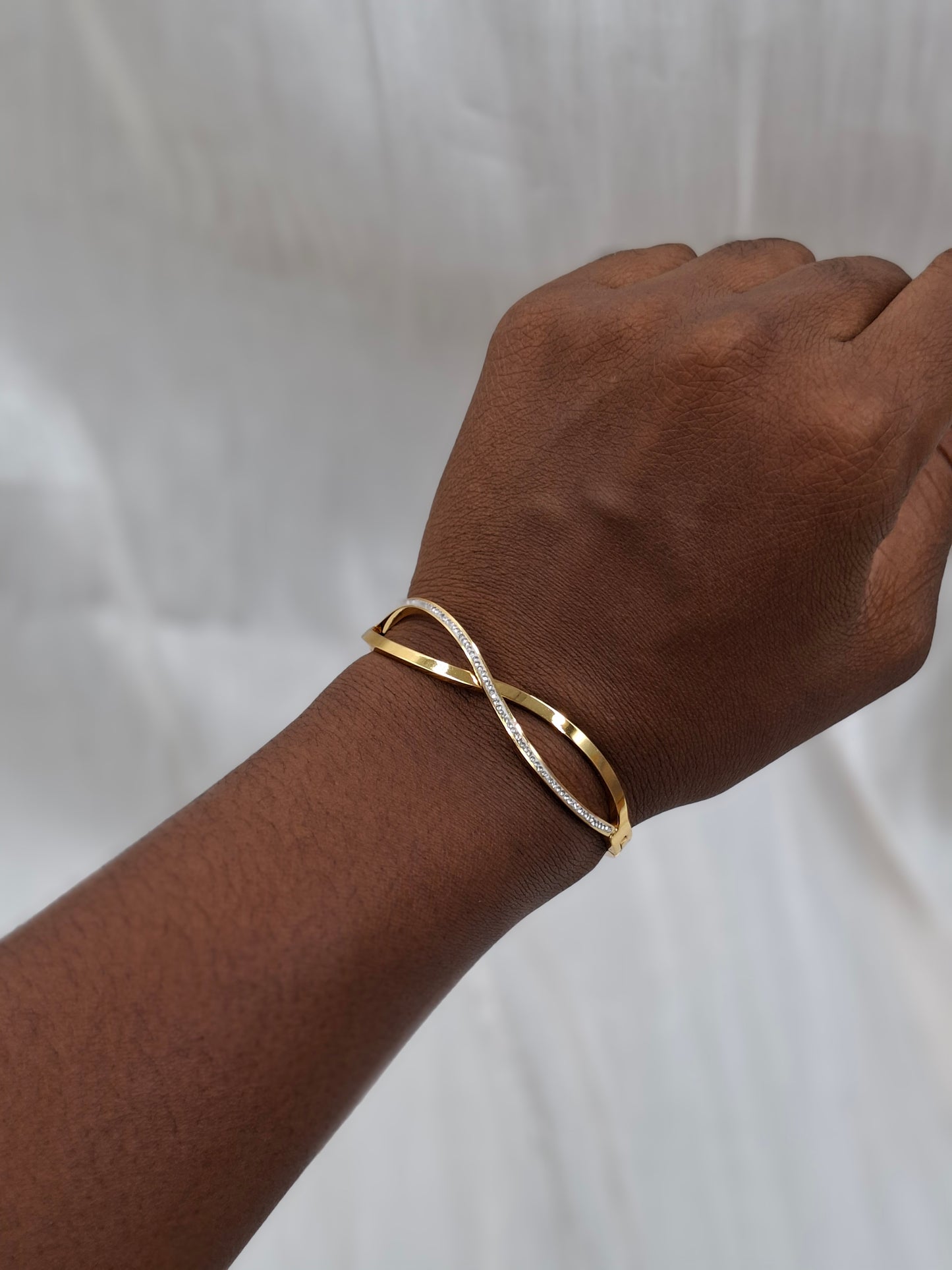 Swoop Bangle