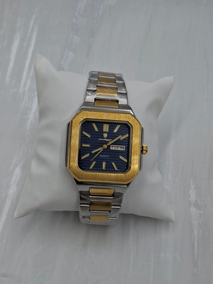 Gold Square Poedagar Wristwatch