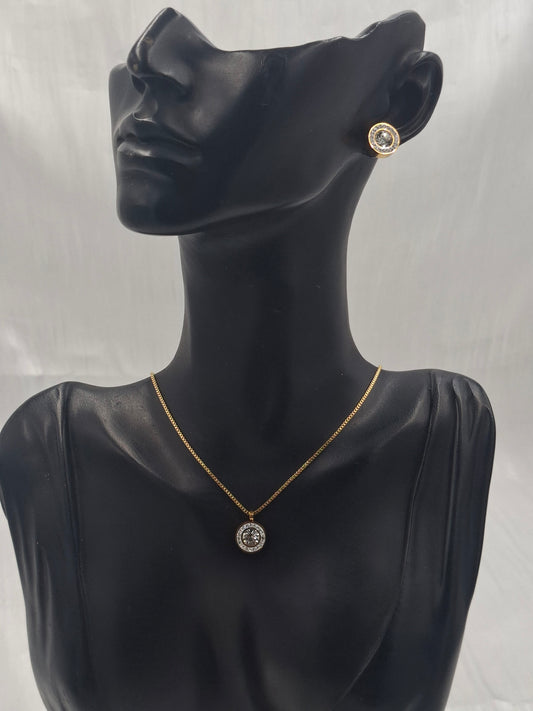 Gold Celebrity Necklace Set