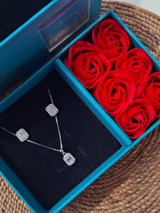 Ophelia Moissanite Set