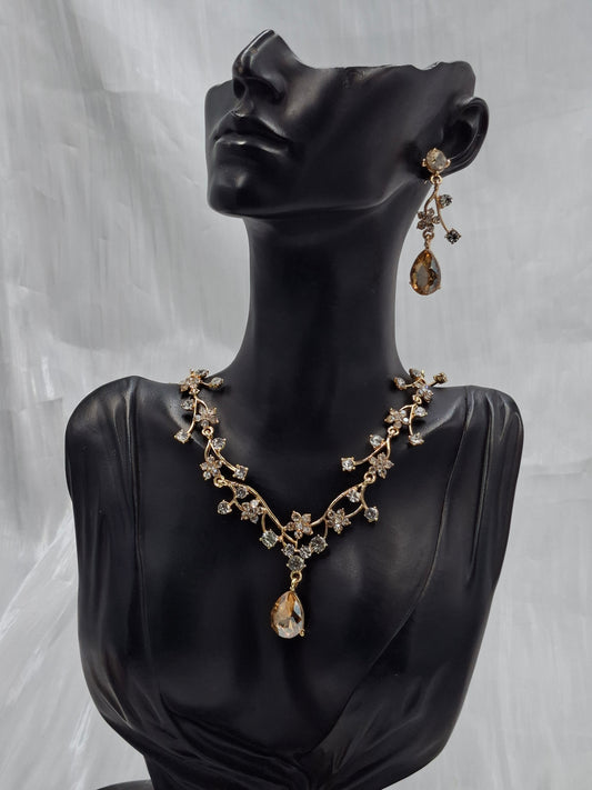 Gold Vine Necklace Set