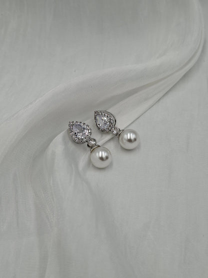 Pear Pearl Earrings