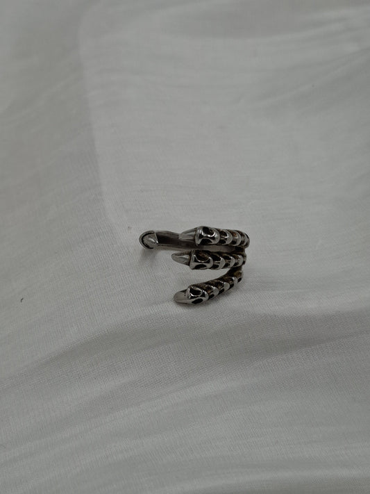 Claw Ring (size 9)