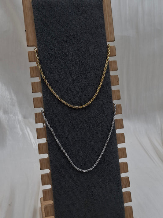 Twist Necklace