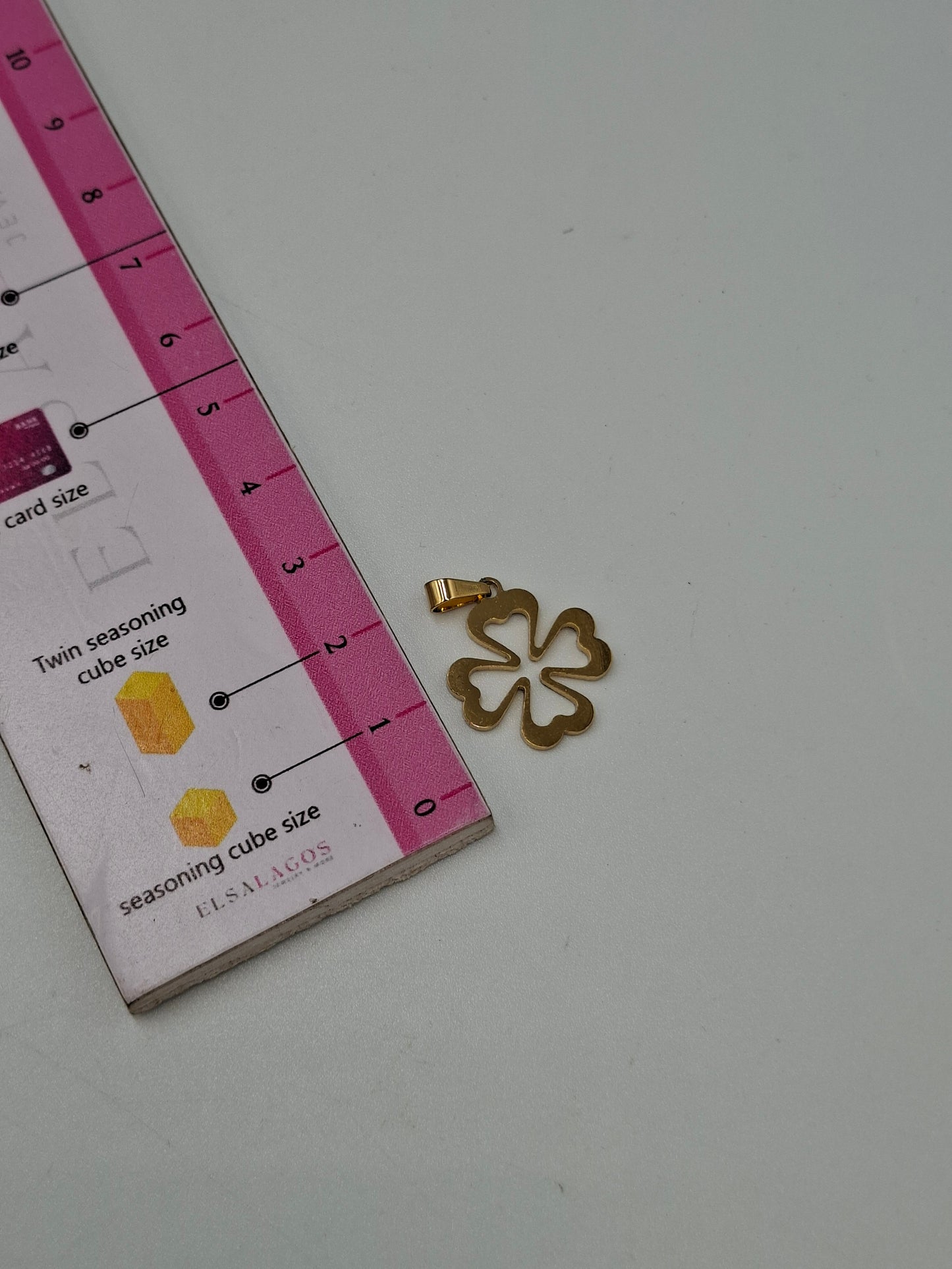 Clover Pendant