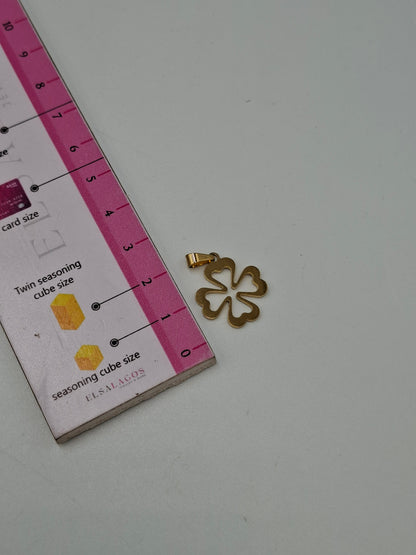 Clover Pendant