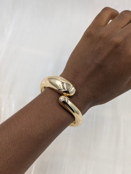 Minimalist Bangle