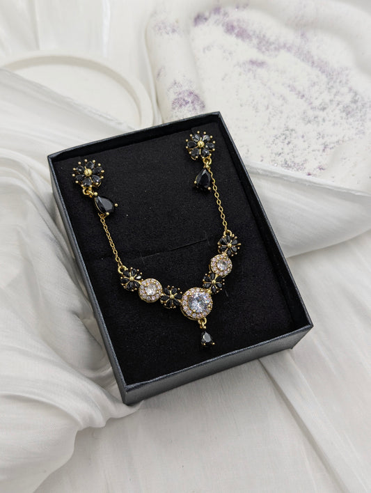 Floral Necklace Set