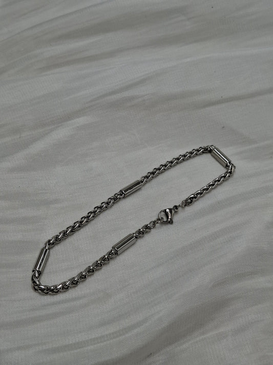 Round Bar Bracelet