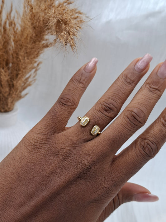 Zircon Toi et Moi Promise Ring