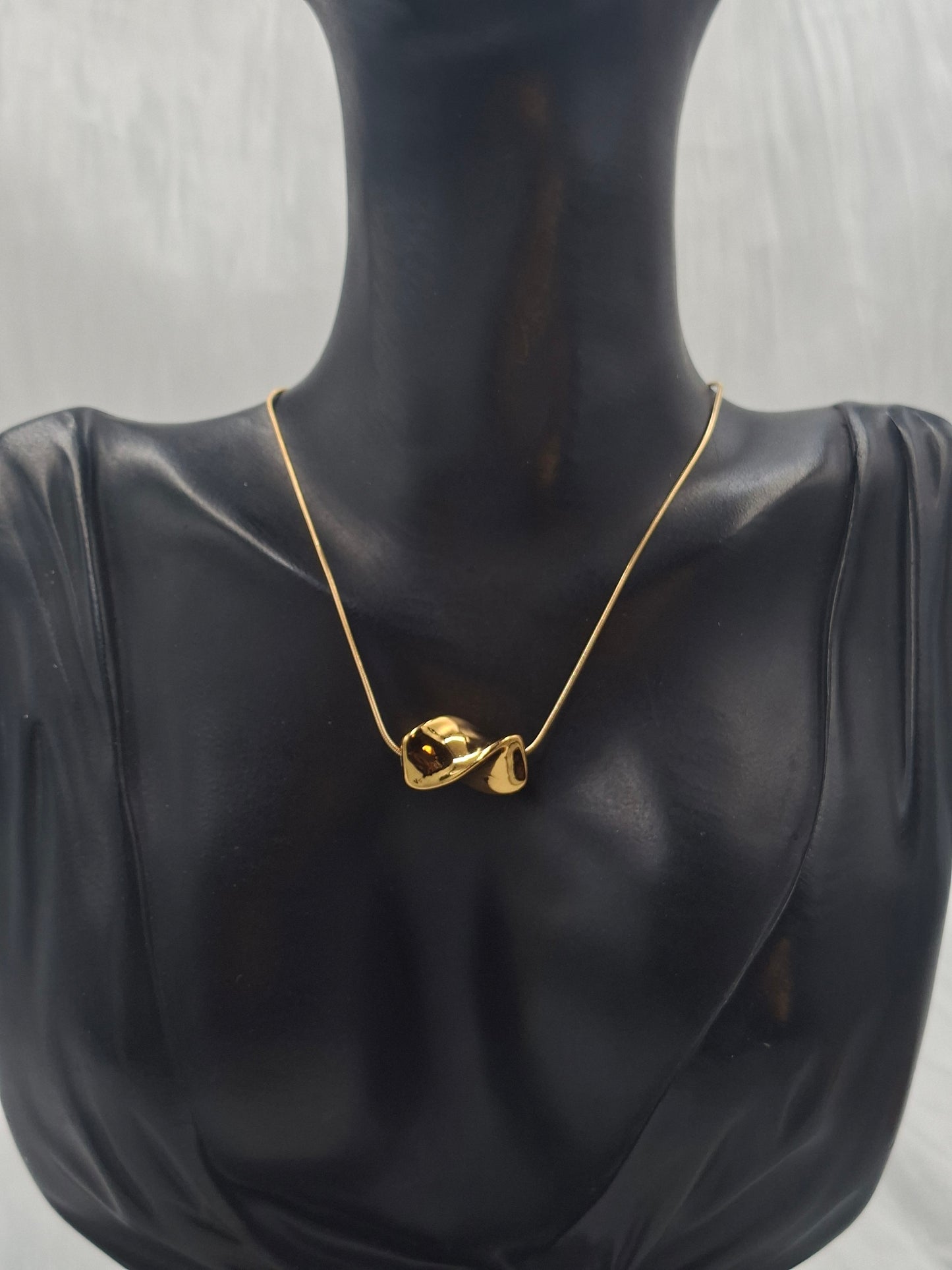 Gold Twisted Necklace