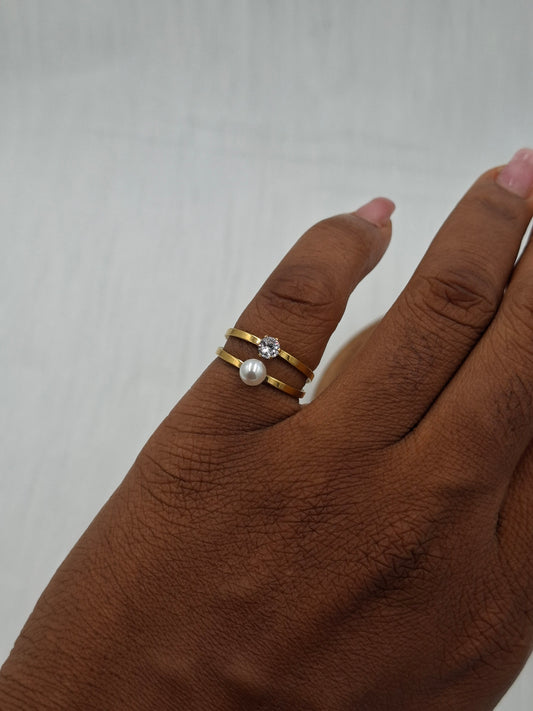 Pearl Stone Ring (size 6-9)