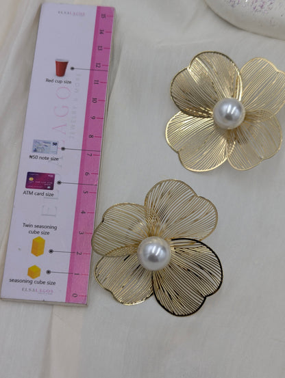 Mesh Flower Earrings