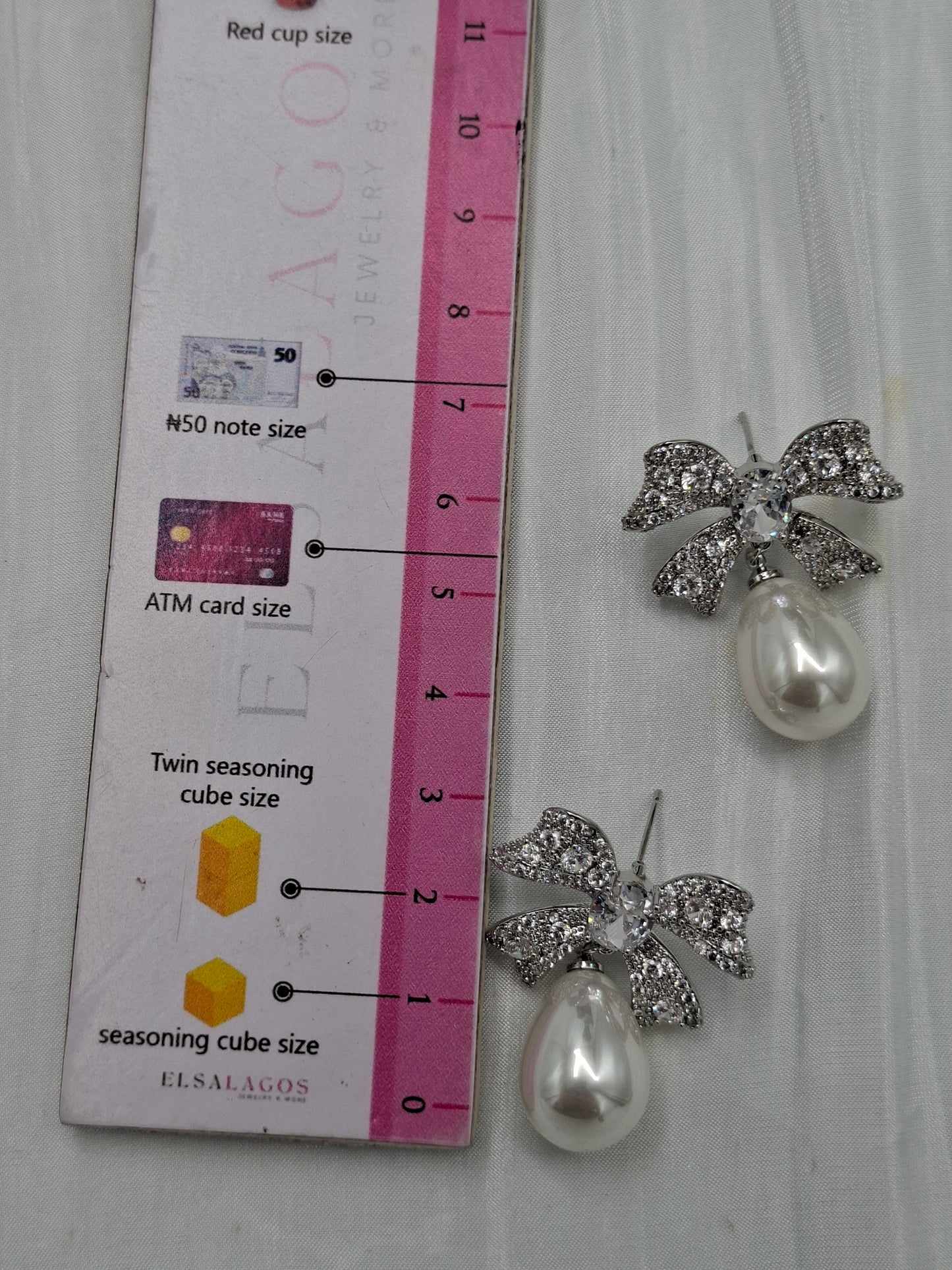 Cupid Bow Pearl Earrings