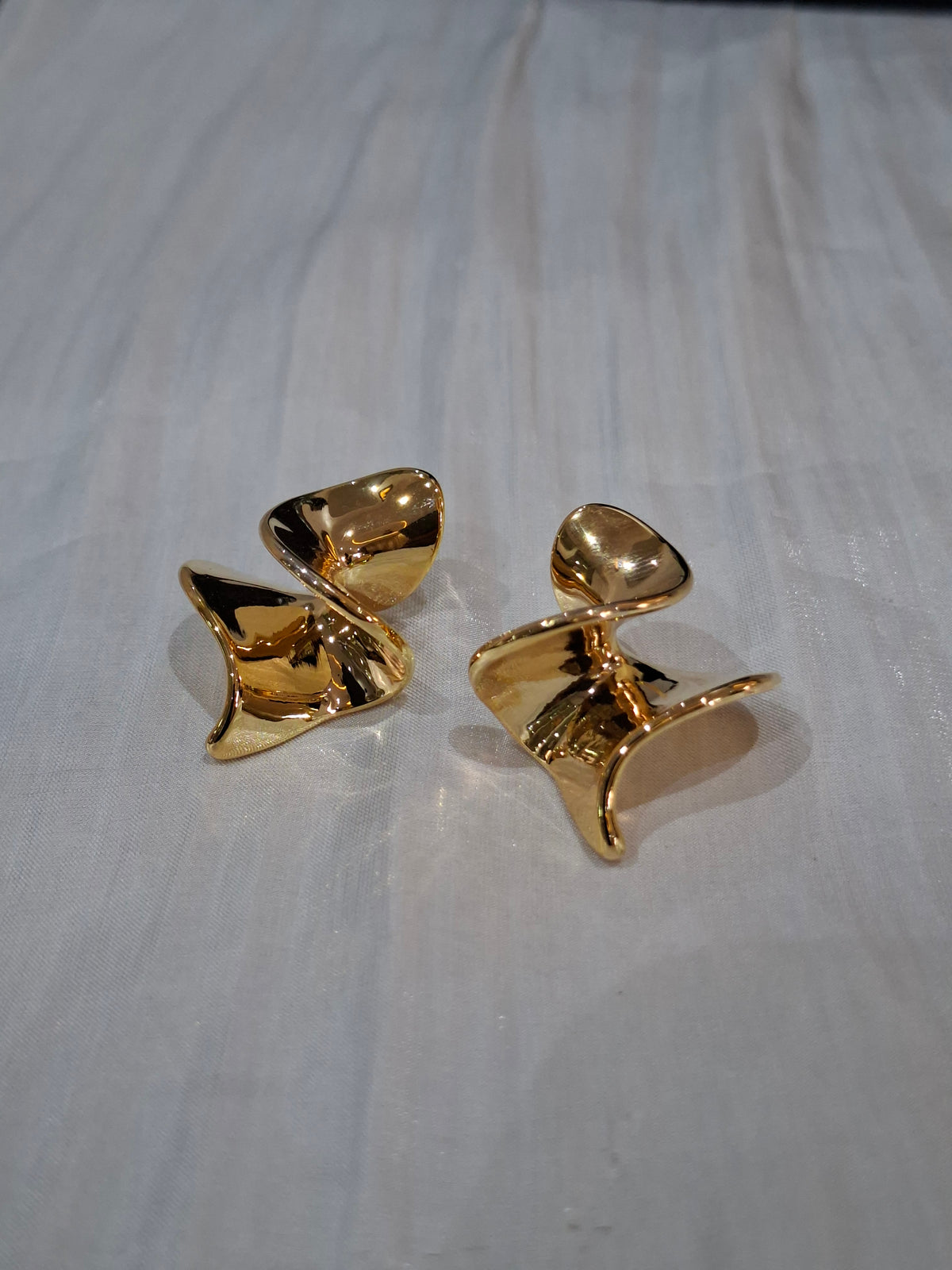 Whirl Earrings