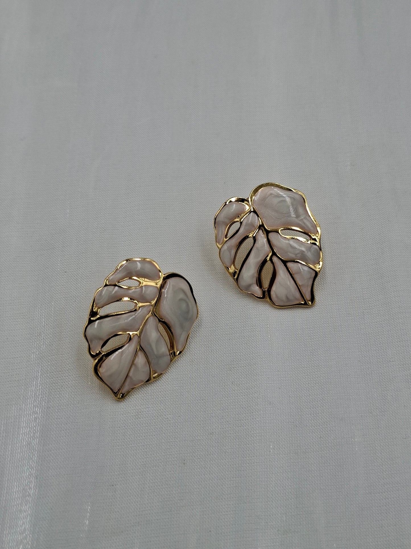 White Tropical Palm Earrings